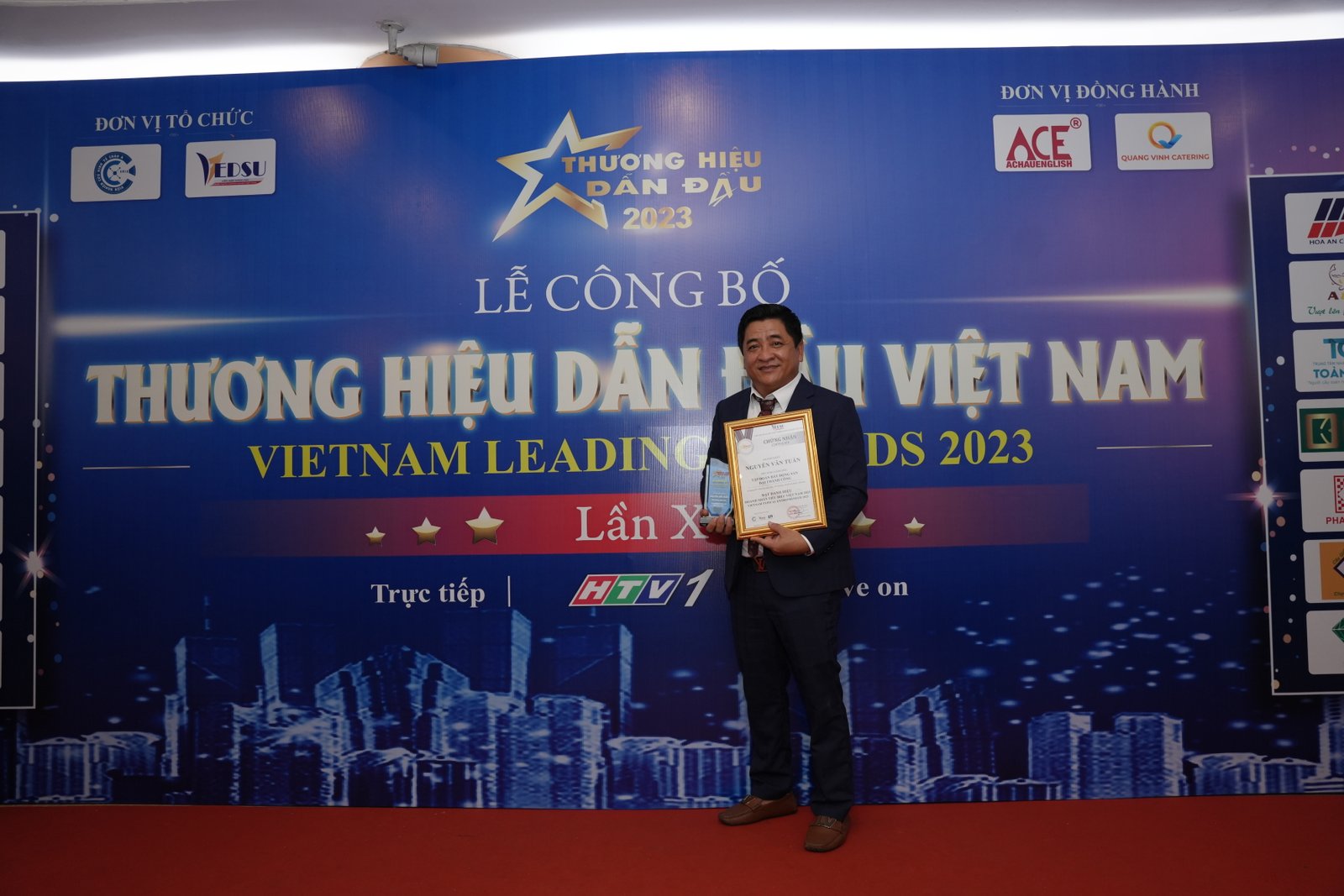 Top 10 thương hiệu dẫn đầu Vietj Nam 2023